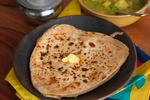 TAWA MIX PRANTHA WITH CURD & PICKLE