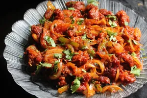 JAKHMI CHICKEN TAWA