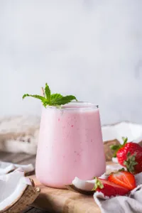 KABIL STRAWBERRY LASSI
