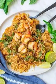 SEAFOOD PAD THAI NOODLES