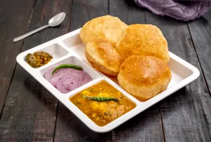 Puri Bhaji Combo