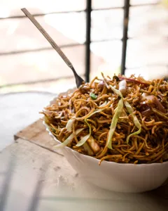 SEAFOOD HAKKA NOODLES