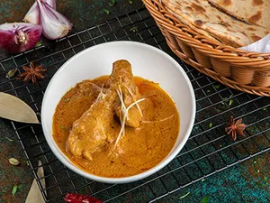 CHICKEN KORMA