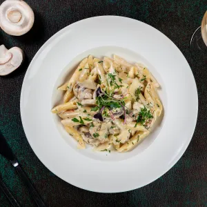 Penne alfredo