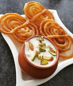 JALEBI (1 PLATE)