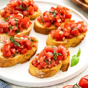 Mini bruschetta