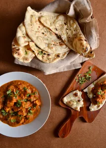 Paneer Tikka Masala & Parantha Combo
