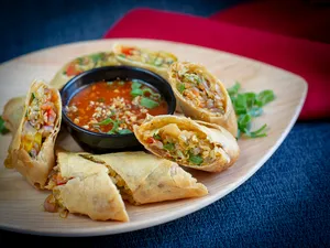 VEG SPRING ROLL