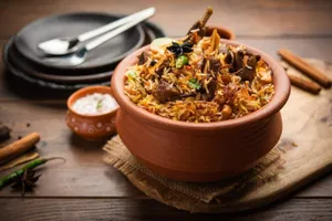 Mini Hyderabadi Mutton dum biryani combo