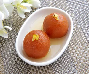 SPL. GULAB JAMUN PER PCS