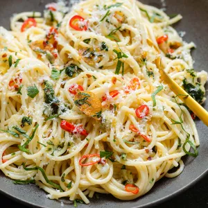 Spaghetti - Aglio Olio e Peperoncino