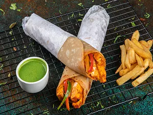 PANEER BHUNA ROLL