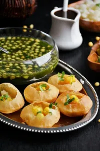 Pani puri family platter (4 plates)